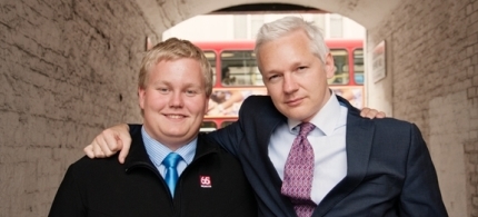 Siggi Thordarson with Julian Assange in London 2011. (photo: Allan Clark)