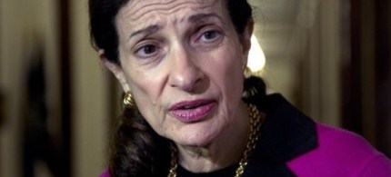 Sen. Olympia Snowe speaks to media outside her office on Capitol Hill, 02/28/12. (photo: AP)