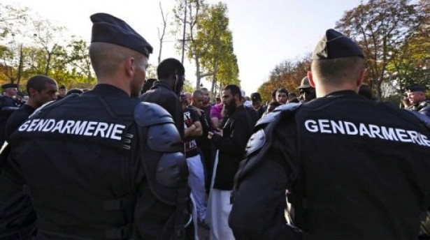 Protesters clash with French Gendarmerie near the US embassy in Paris on September 15,during a demonstration against the anti-Islam film produced in the United States via AFP Protesters clash with French Gendarmerie near the US embassy in Paris on September 15,during a demonstration against the anti-Islam film produced in the United States via AFP