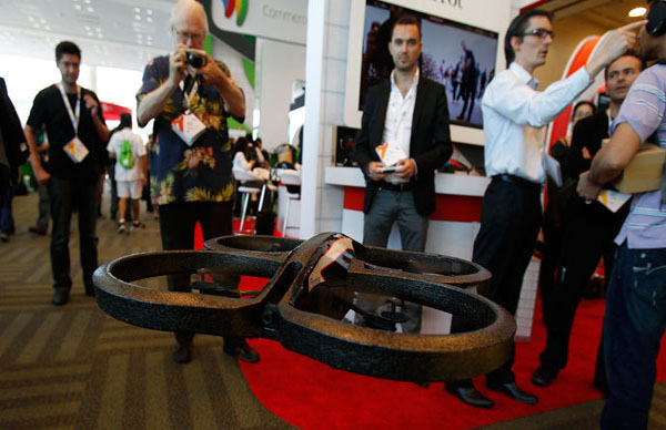 SkyJack Hacker-drone that can wirelessly hijack & control other drones